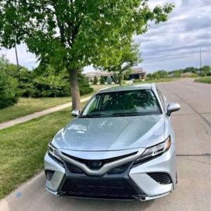 2019 Toyota Camry · SE Sedan 4D