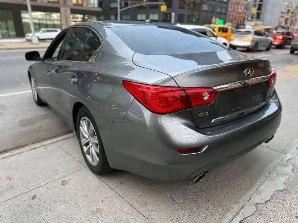 2014 Infiniti Q50 Premium - Image 9